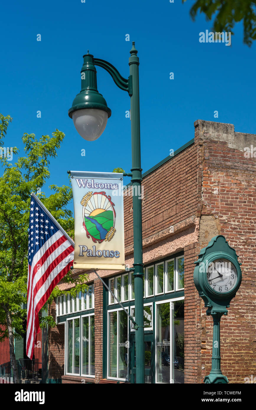 Ein Willkommen bei Palouse Fahne auf die Straße, die das Dorf Palouse, Washington, USA. Stockfoto