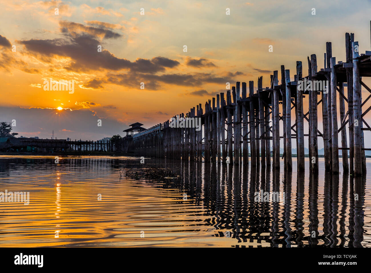 U Bein Brücke Taungthaman See Amarapura Mandalay Staat Myanmar (Burma) Stockfoto