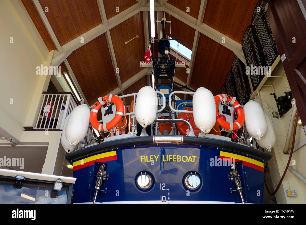 Nahaufnahme der RNLI lifeboat auf der Coble Landung in Filey bay Yorkshire England Stockfoto