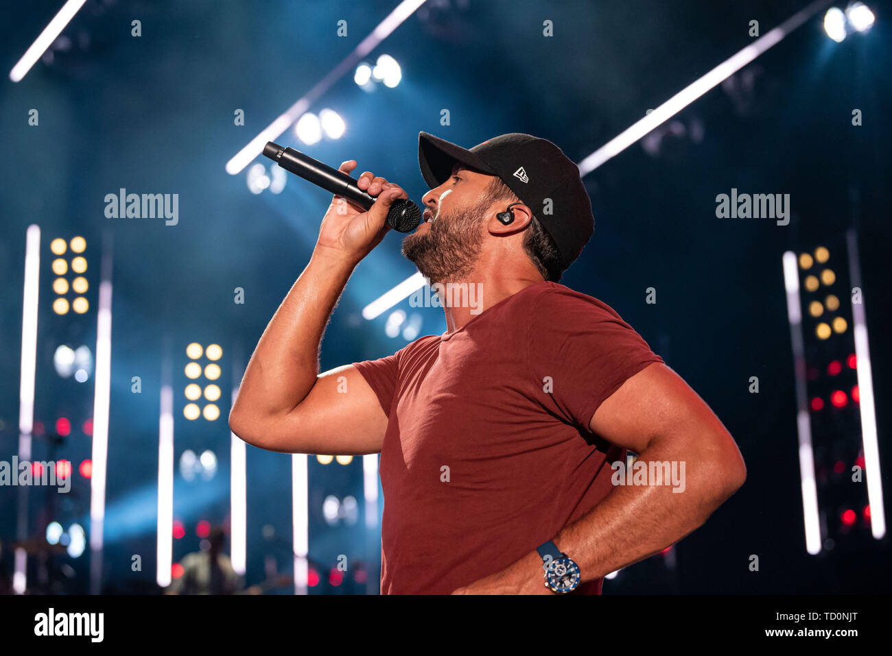 NASHVILLE, TENNESSEE - Juni 09: Luke Bryan führt auf der Bühne für Tag 4 der 2019 CMA Music Festival am 09 Juni, 2019 in Nashville, Tennessee. Foto: Andrew Wendowski für imageSPACE/MediaPunch Stockfoto