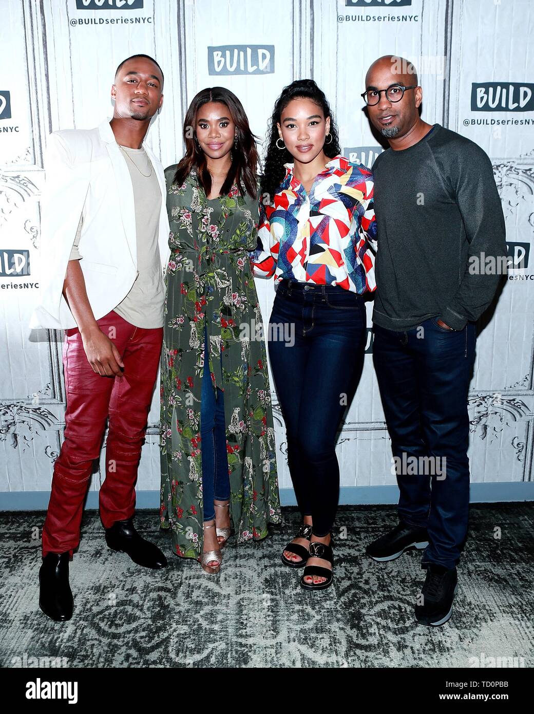 Jessie T. Usher, Regina Hall, Alexandra Shipp, Tim Story inside für AOL bauen Serie Berühmtheit Candids-MON, AOL bauen Serie, New York, NY, 10. Juni 2019. Foto: Steve Mack/Everett Collection Stockfoto