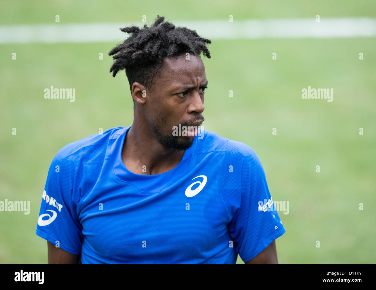 Stuttgart, Deutschland. 11 Juni, 2019. Tennis: ATP-Tour: Stuttgart, single, Männer, Runde 1: Monfils (Frankreich) - Johnson (USA). Gael Monfils ist auf dem Hof. Credit: Silas Stein/dpa/Alamy leben Nachrichten Stockfoto