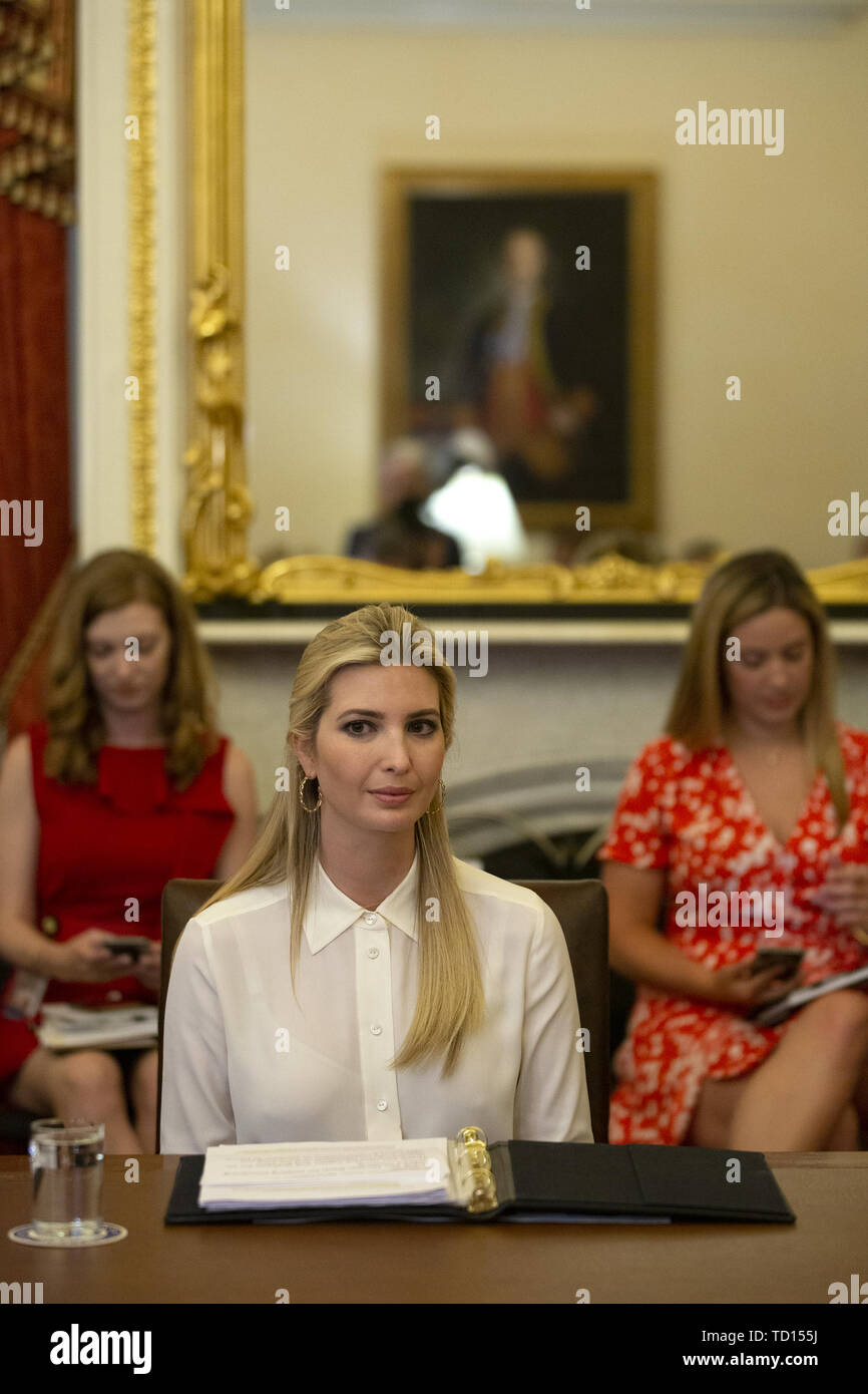 Washington, District of Columbia, USA. 11 Juni, 2019. Erste Tochter und Berater des Präsidenten Ivanka Trump besucht eine Frauen, Frieden und Sicherheit Roundtable mit den USA des Auswärtigen Ausschusses im US-Kapitol in Washington, DC, USA, am 11. Juni 2019. Credit: Stefani Reynolds/CNP Credit: Stefani Reynolds/CNP/ZUMA Draht/Alamy leben Nachrichten Stockfoto