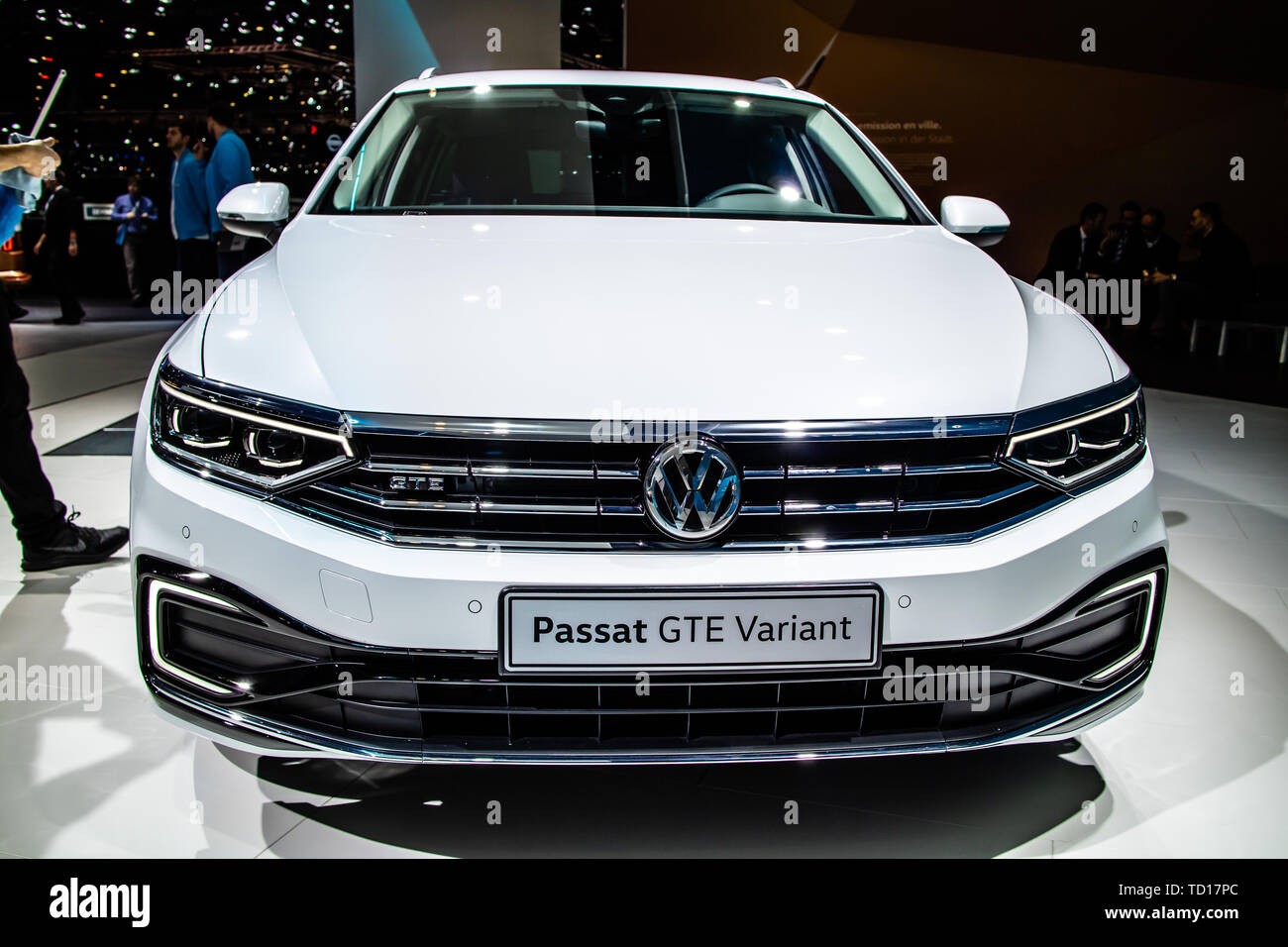 Genf, Schweiz, April 05, 2019 Volkswagen VW Passat GTE-Variante am  Internationalen Automobilsalon in Genf, der achten Generation Facelift von  Volkswagen Stockfotografie - Alamy