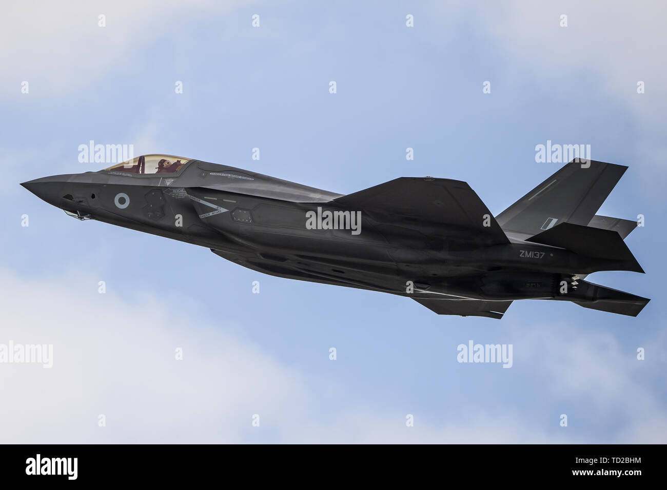 RAF-Aktien B F-35 Stealth Fighter mit Royal Navy Stockfoto