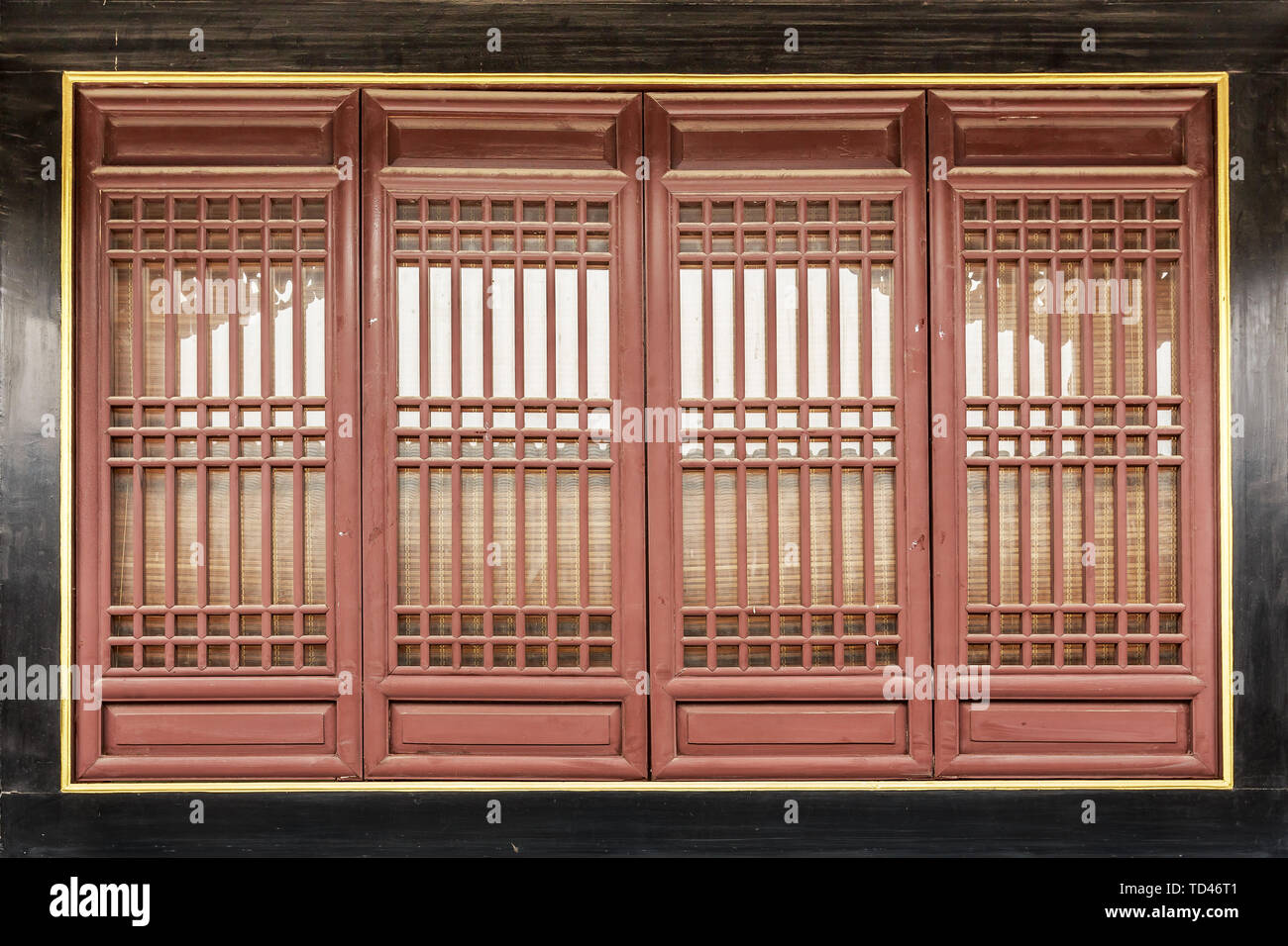 Chinesische Türen und Fenster der ehemaligen Du Yitian's Residence Stockfoto