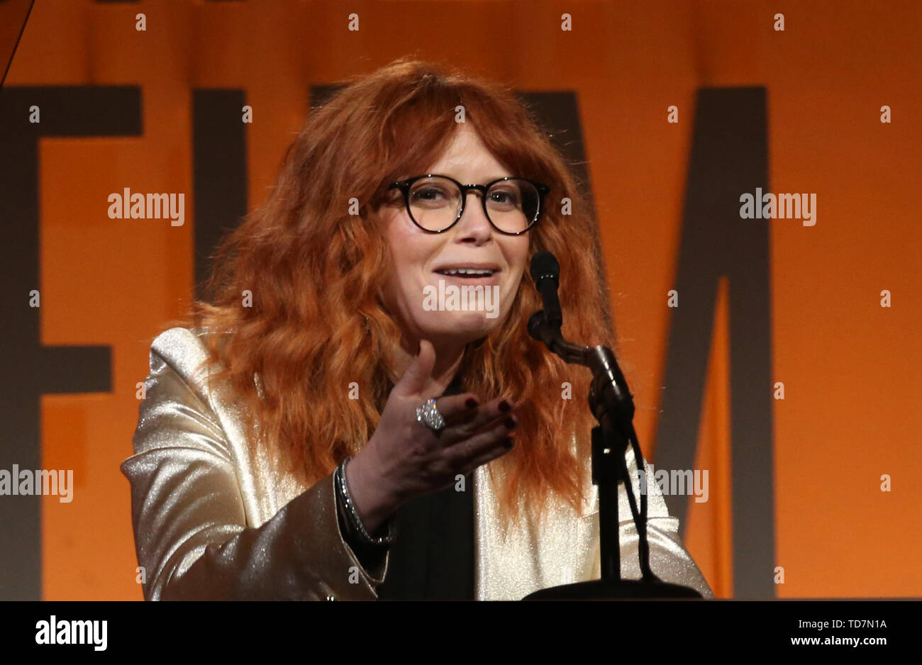 BEVERLY HILLS, Ca - 12. Juni: Natasha Lyonne, an der 2019 Frauen im Film jährlichen Gala Innen im Beverly Hilton Hotel in Beverly Hills, Kalifornien am 12. Juni 2019. Credit: Faye Sadou/MediaPunch Stockfoto