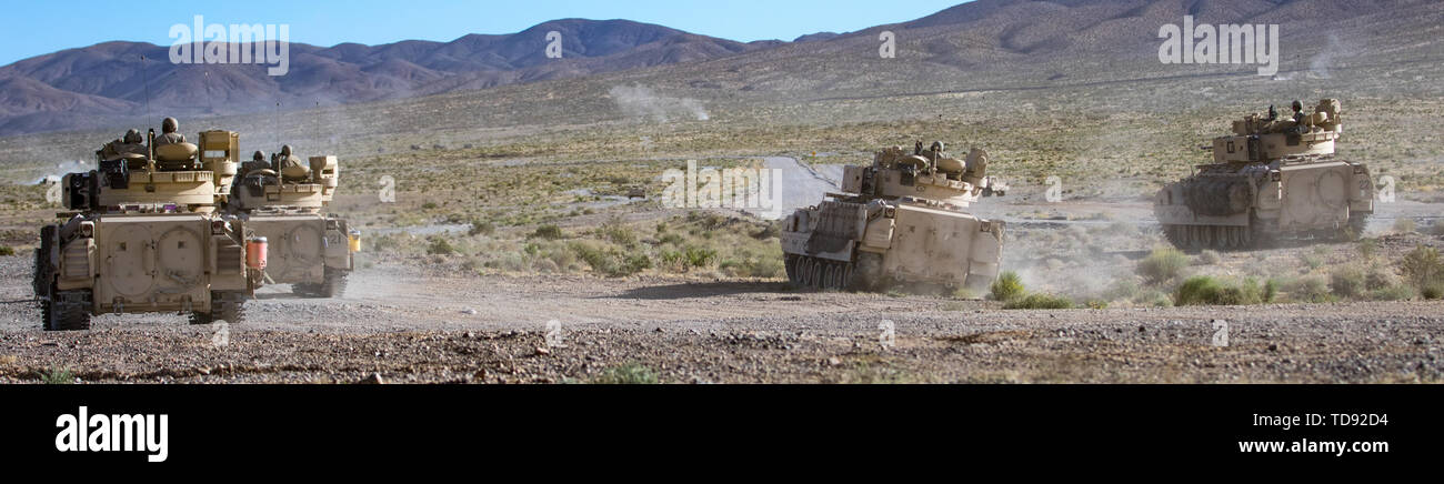 Rotation R Lage Kavallerie Pfadfinder von der Nevada Army National Guard 1-221 st ...