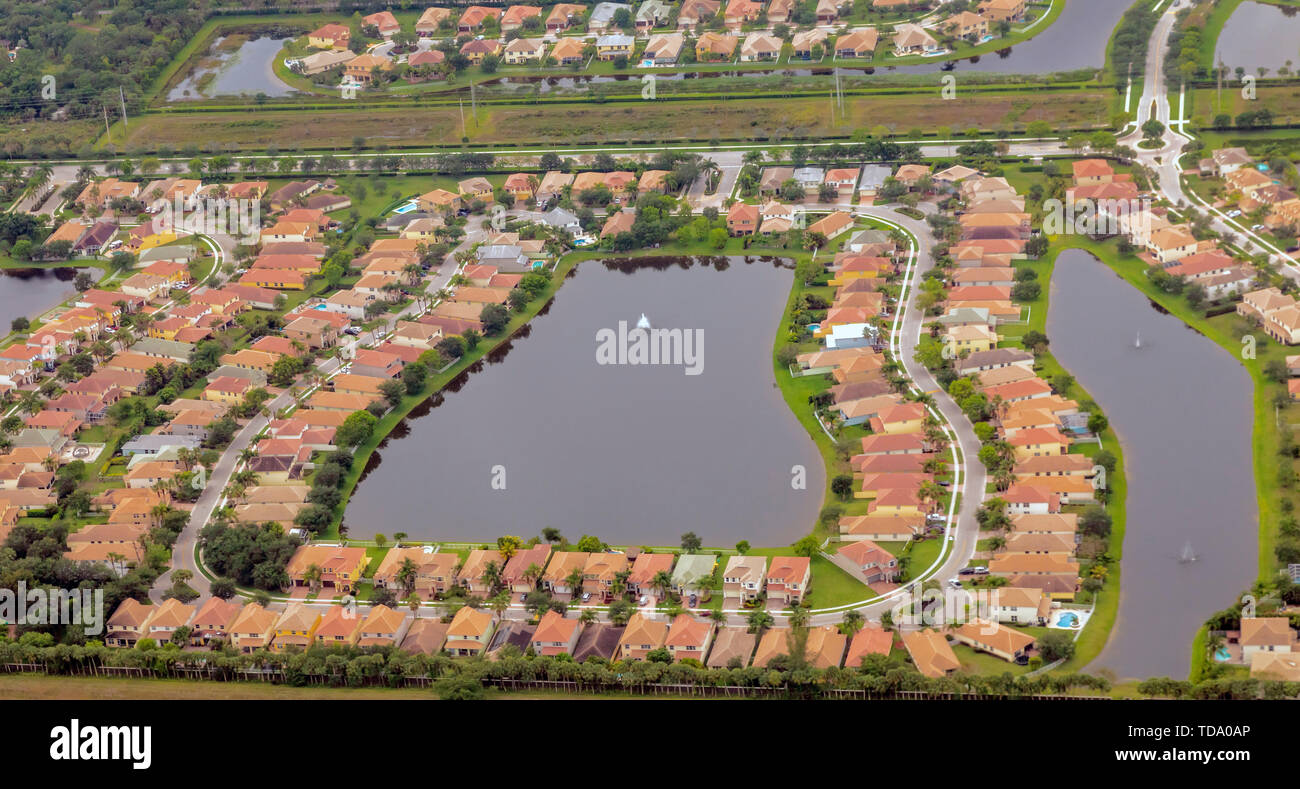 West Palm Beach, Florida - das Palm Beach Plantation, einer Gemeinschaft von 600 Einfamilienhäusern in einem Vorort von West Palm Beach. Stockfoto