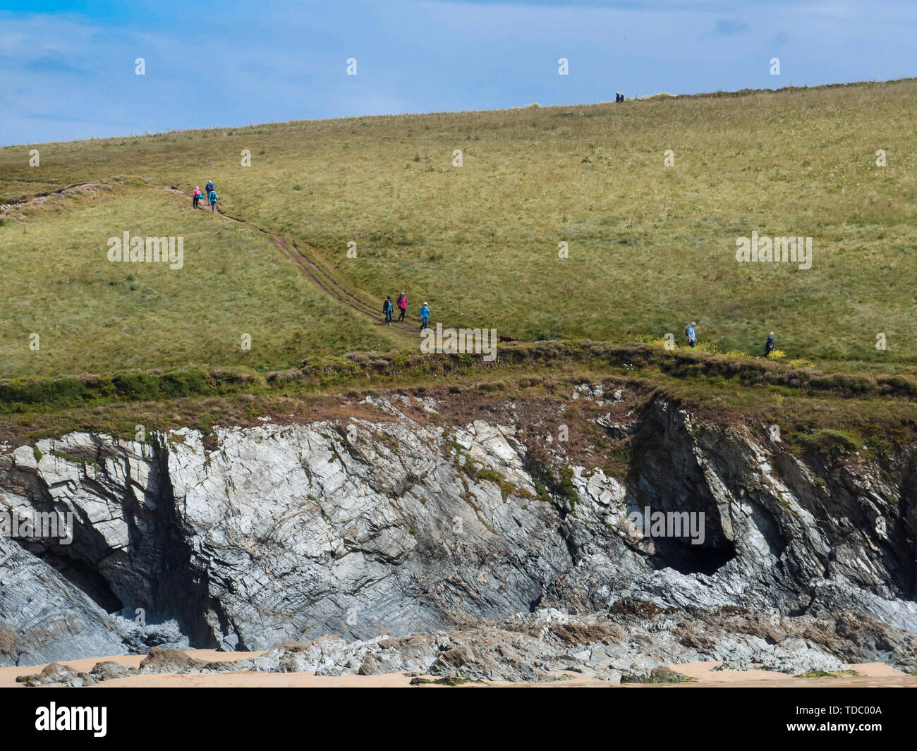 Die spaziergänger in der Nähe von Porth Witz Stockfoto