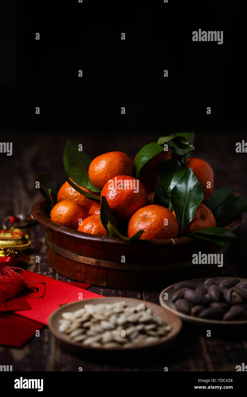 Jahr Früchte des Neuen Jahres neue Muttern noch festliche Leben Stockfoto