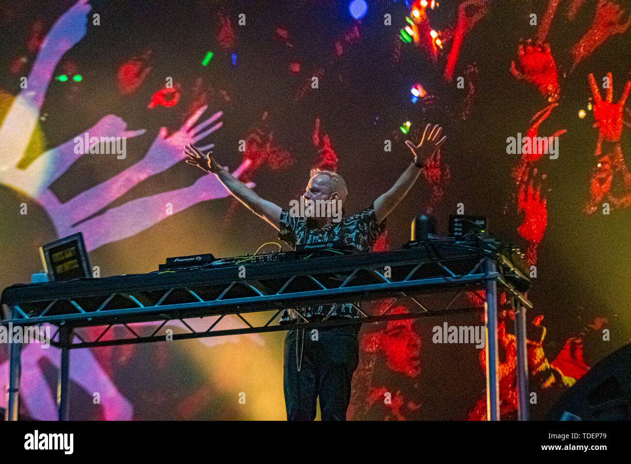 Newport, Isle of Wight, Großbritannien. 15. Juni 2019. Fat Boy Slim am Isle of Wight Festival. Quelle: Jim Houlbrook/Alamy leben Nachrichten Stockfoto