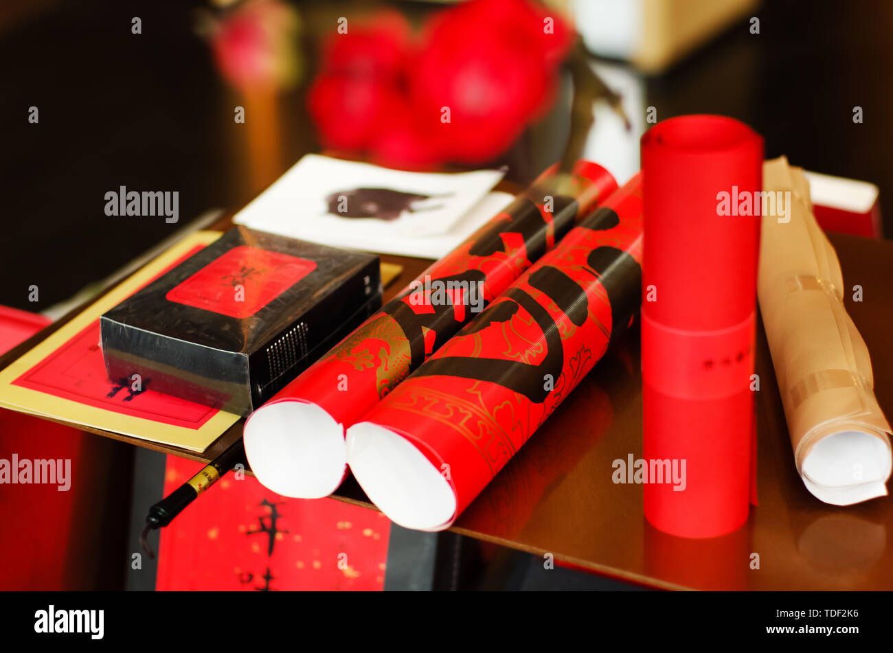 Das chinesische Neujahr Couplets und Lucky Zeichen Stockfoto