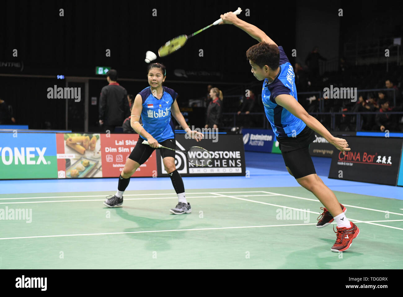 Apriyani Rahayu und Graysia Polii (Indonesien) in Aktion während der 2019 Doppel Viertelfinale australische Badminton Open gesehen Match gegen Mayu Matsumoto und Wakana Nagahara (Japan). Rahayu und Polii gewann das Match 21-19, 21-18. Stockfoto