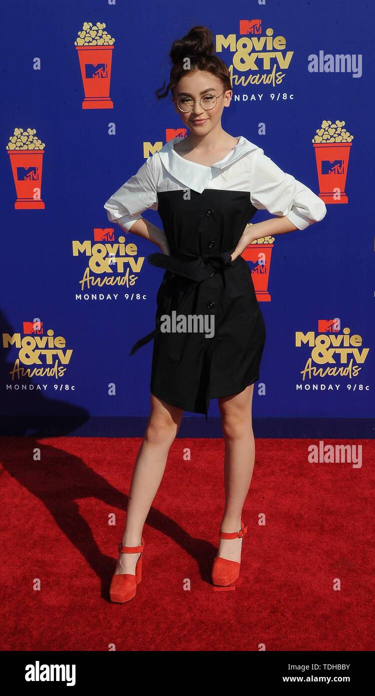 Los Angeles, USA. 16. Juni 2019. Anna Cathcart besucht die 2019 MTV Movie & TV Auszeichnungen bei Barker Hangar in Los Angeles, USA, am 15. Juni 2019. | Verwendung der weltweiten Kredit: dpa Picture alliance/Alamy leben Nachrichten Stockfoto