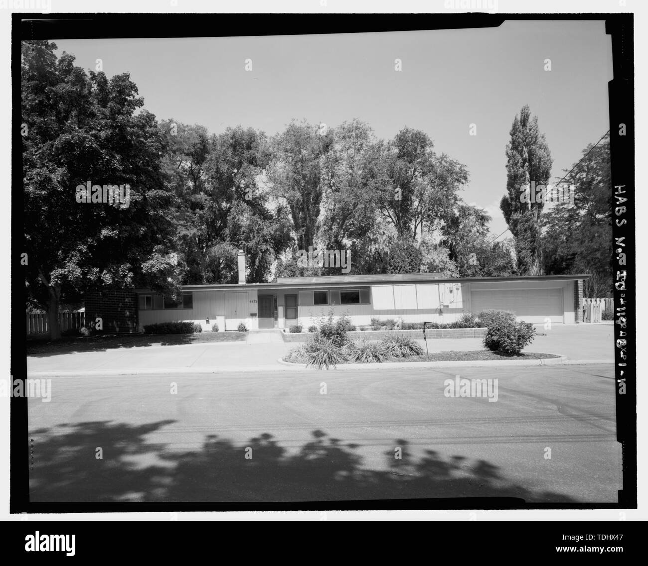 Übersicht, Frontansicht, NORDWESTEN - Mountain Home Air Force Base 1958 Senior Officers' Gehäuse, General's Residence, Rabeni Straße (ursprünglich Efeu Straße), Mountain Home, Monroe County, ID Stockfoto