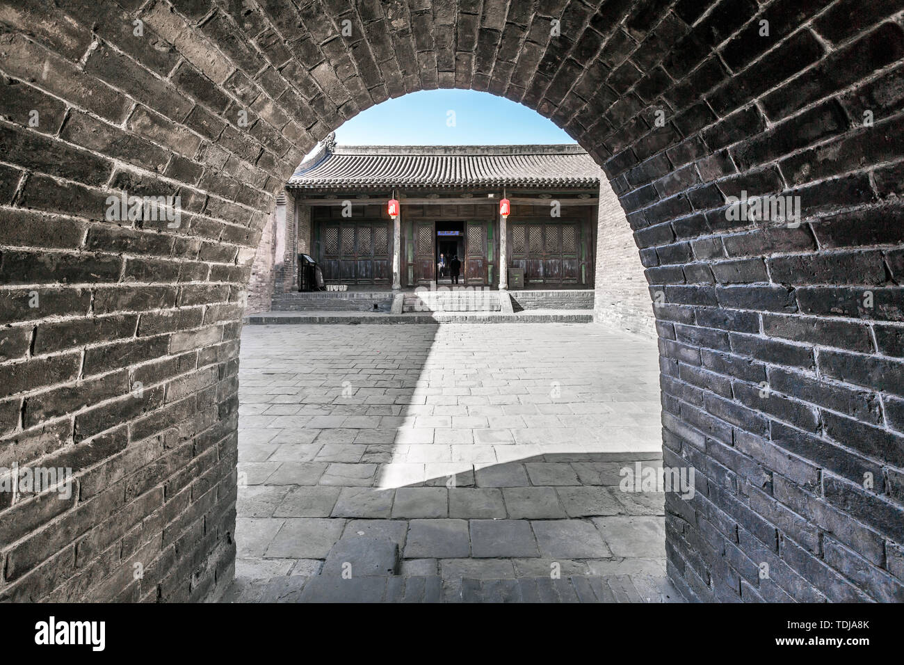 Chinesische antike Architektur im Bogen der alten Grafschaft, Pingyao County, Provinz Shanxi, China Stockfoto