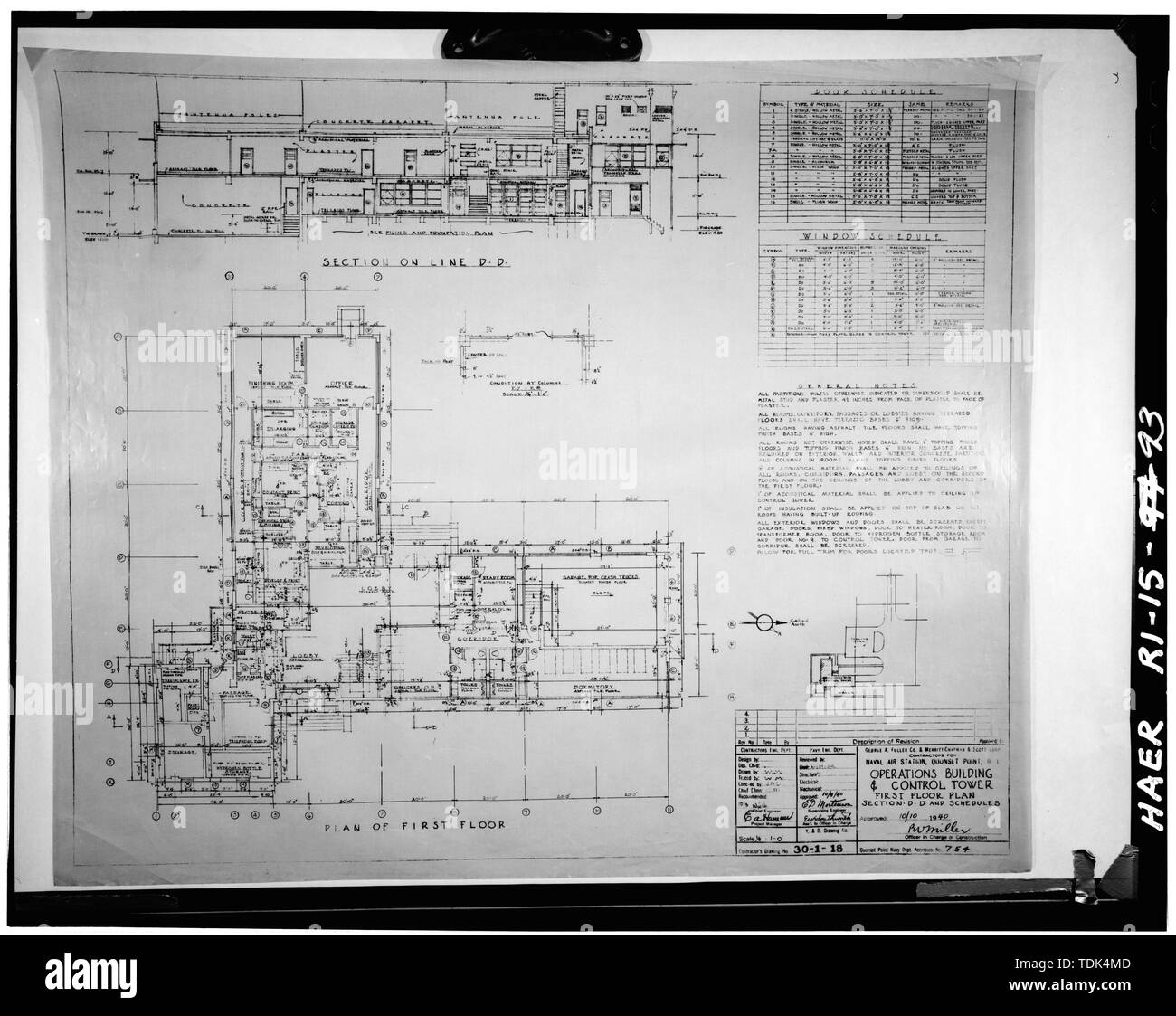 Operationen und CONTROL TOWER, (Gebäude 61) ersten Grundriss, FULLER - Scott, 10. Oktober 1940. QP ACC 754. - Quonset Point Naval Air Station, Roger Williams, North Kingstown, Washington County, RI; Albert Kahn, Incorporated; George einen volleren Firma; Merritt-Chapman und Scott Corporation Stockfoto Operationen und CONTROL TOWER, (Gebäude 61) ersten Grundriss, FULLER - Scott, 10. Oktober 1940. QP ACC 754. - Quonset Point Naval Air Station, Roger Williams, North Kingstown, Washington County, RI; Albert Kahn, Incorporated; George einen volleren Firma; Merritt-Chapman und Scott Corporation Stockfoto
