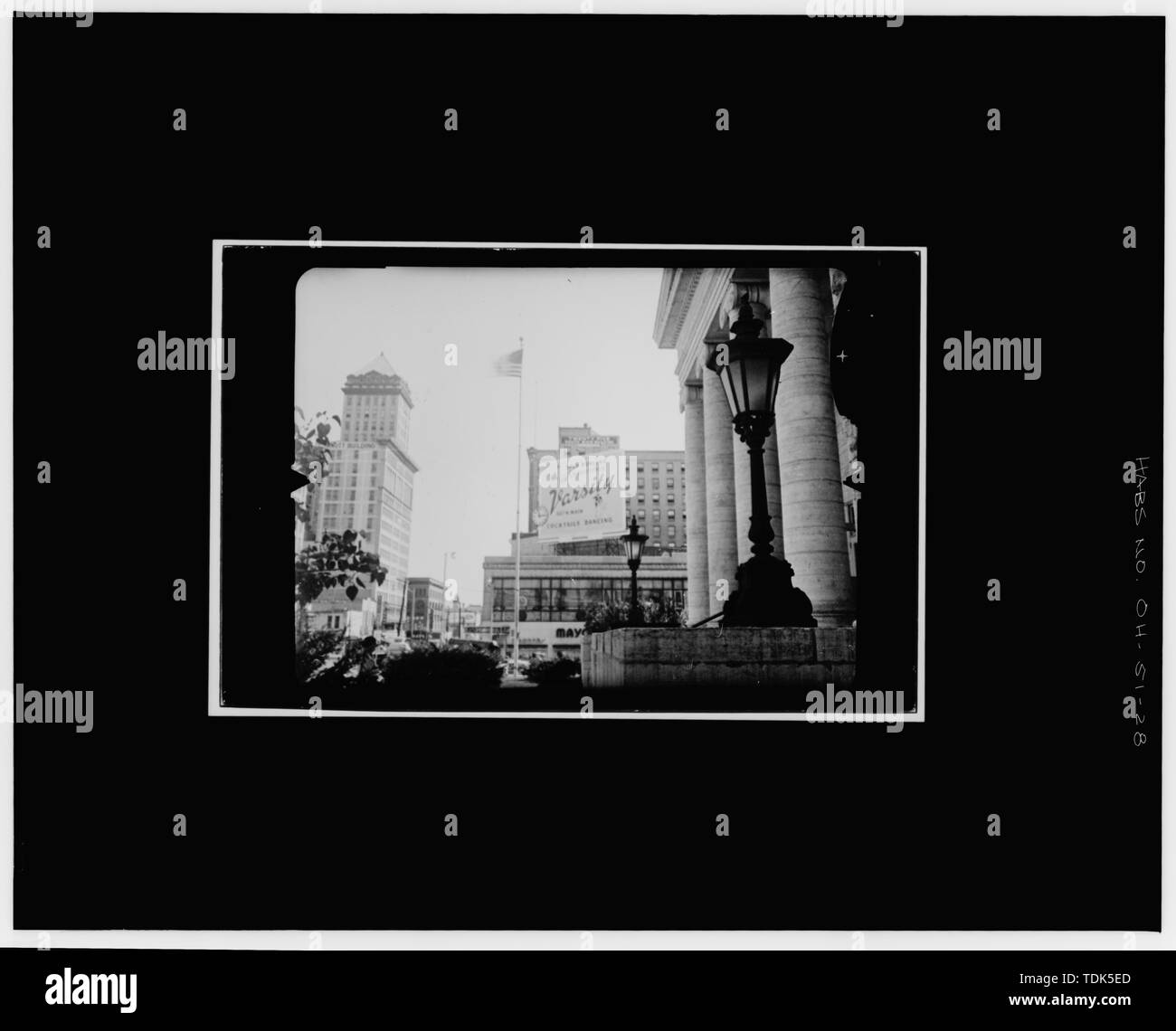 ORIGINAL WAL ÖLLAMPEN, OSTFASSADE Kopie Foto von photogrammetrischen Platte LC-HABS-GS07-T -810-507 R. - Alte Montgomery County Courthouse, dritten und wichtigsten Straßen, Dayton, Montgomery County, OH Stockfoto