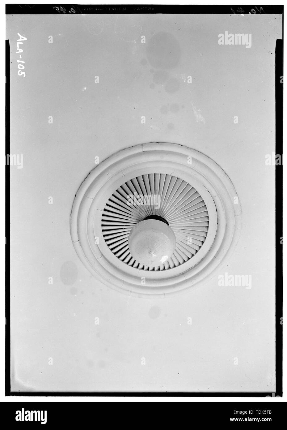 Historischer amerikanischer Gebäude Umfrage E. W. Russell, Fotograf, 12. Juli, dekorativen Putz 1935 ARBEIT AN DER DECKE, E.ZIMMER, ALTE ZAHLMEISTER DER GEBÄUDE - Mount Vernon Arsenal, Zahlmeister, Old Saint Stephens Road (County Road 96), Mount Vernon, Mobile County, AL Stockfoto