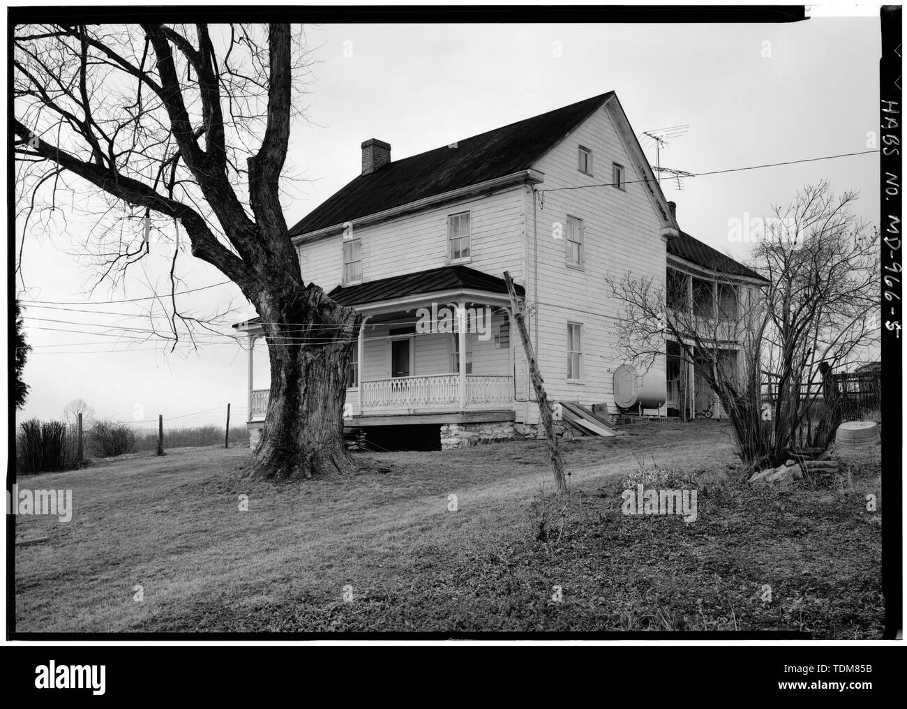 Blick von Süden (vorne) und EAST SIDE - Joseph Poffenberger Bauernhof, Haus, 17834 Mansfield Avenue, Sharpsburg, Washington County, MD; Wagner, Martha, Sender; Wagner, Martha, Historiker; Boucher, Jack E, Fotograf; Schara, Mark, Projekt Manager; Preis, Virginia B, Sender; Decker, Fred L, Jr, Feld Mannschaft; Steffes, Noah, Feld Mannschaft; Schara, Mark, Feld team Projektleiter; Virginia Preis; Preis, Virginia B, Sender Stockfoto