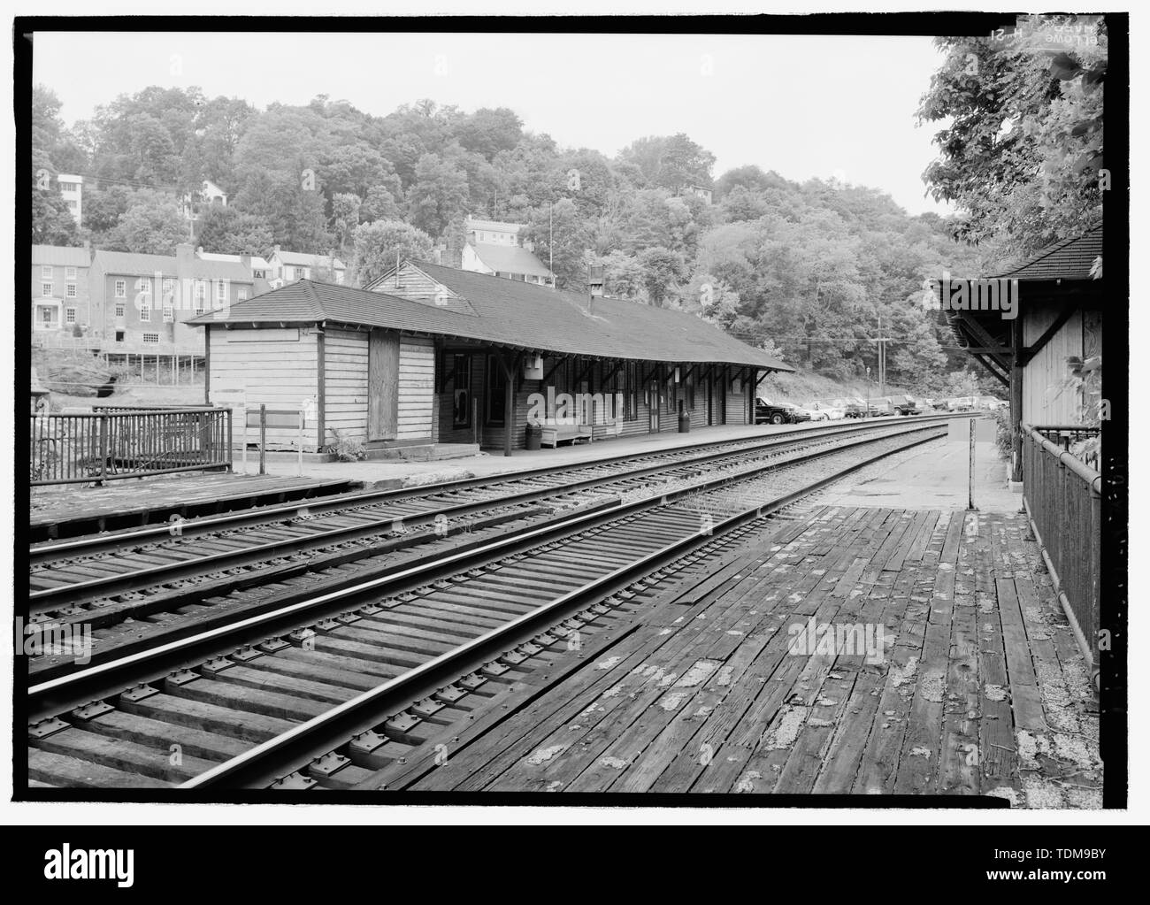 Perspektivische Ansicht DER STATION, W.-Baltimore und Ohio Railroad, Harpers Ferry Station, Potomac Street, Harpers Ferry, Jefferson County WV; Baldwin, E Francis; Latrobe, Benjamin; Bollman, Wendell; Sisson, William Lee; Penncoyd Brücke und Bauunternehmen; McLean, James; Savery, Thomas E; Niernsee und Nielson; Garrett, John W; Pennington, Josias; Empire Bauunternehmen; American Bridge Company; Lang, Philip G; Campbell, Don, Sponsor; Dessauer, Peter, Sponsor, Hebb, Bill, Sponsor; Gräber, Matthew, Sponsor, Capone, Stephen, Sponsor; Marston, Christopher, Projektleiter; Stowell, Stockfoto