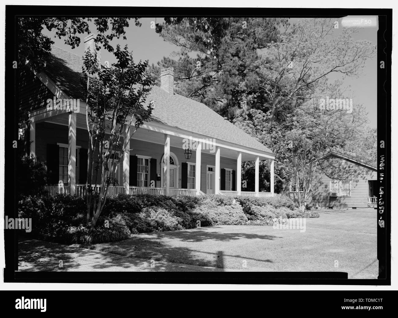 Perspektivische Ansicht SUCHEN AUS DEM SÜDWESTEN - Chamard House, 120 Rue Amulett, Natchitoches, Natchitoches Parish, LA; Cane River National Heritage Area Kommission, Sponsor; Preis, Virginia Barrett, Sender Stockfoto
