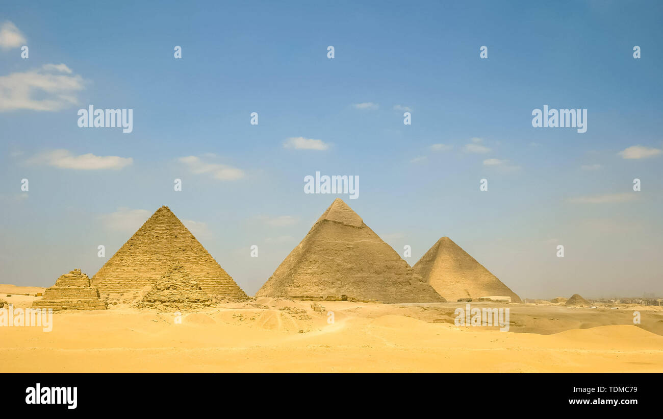 Pyramiden in Gizeh in der Nähe von Kairo in Ägypten Stockfoto