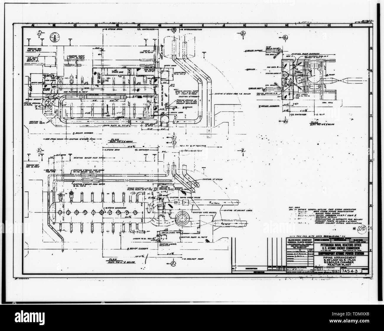 Rohrleitungen - B+D KESSEL KAMMER - Kernkraftwerk Shippingport, am Ohio River, 25 km nordwestlich von Pittsburgh, Shippingport, Beaver County, PA; Hyman Rickover, G; Duquesne Light Company; U.S. Department of Energy; Atomic Energy Commission; Westinghouse Electric Corporation; Bettis Atomic Power Laboratory; Stein und Webster Engineering Corporation; Dravo Corporation; Simpson, John W; Gray, John E; Barker, Joseph H; Iselin, Donald G; Combustion Engineering, Incorporated; Knolls Atomic Power Laboratory; Clark, Philip R; Leighton, David T; Mealia, John E; Raab, Harry F; Thomas, Char Stockfoto