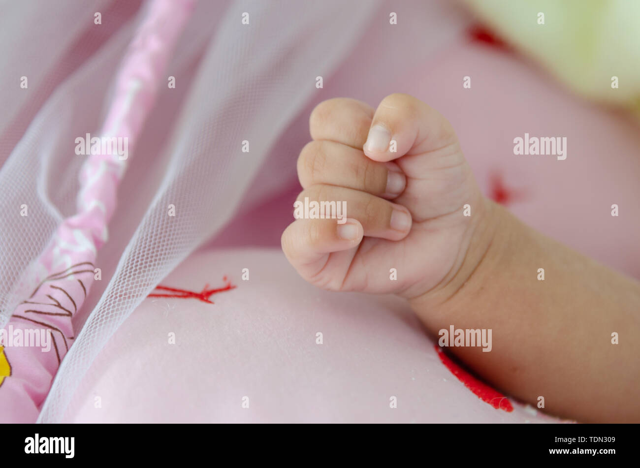 Neues Baby geboren-hand Stockfoto