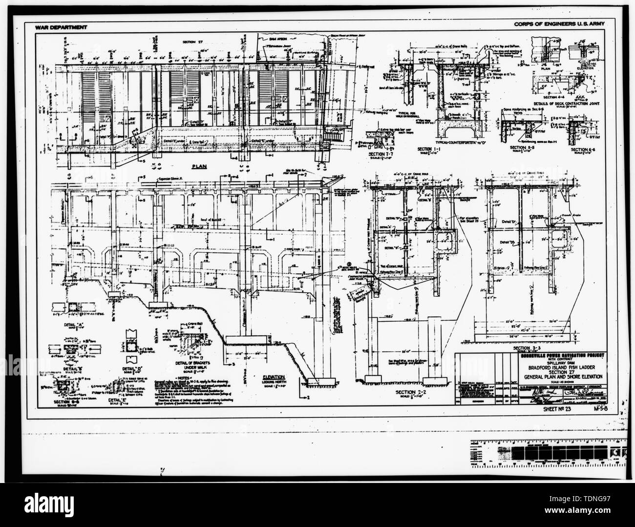 Kopie der ursprünglichen Konstruktion Zeichnung, 16. September 1935. (Original drucken, die sich im Besitz der US-Armee Korps der Ingenieure, Portland Bezirk Portland, OR.) (M -5-8, Blatt Nr. 23) ABFLUSSKANAL DAN BRADFORD INSEL FISCHTREPPE § 27 ALLGEMEINE PLAN UND SHORE ELEVATION. - Bonneville, Bonneville Dam, Columbia River, Bonneville, Multnomah County, ODER Stockfoto