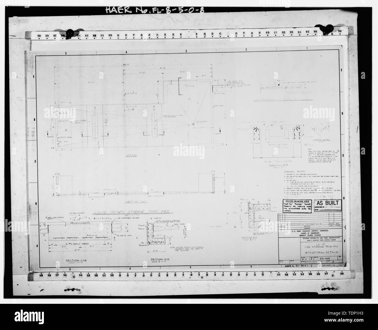 Fotokopie der technischen Zeichnung. LC-17 LOX TANK PAD - STRUKTURIERTE, Oktober 1966. - Cape Canaveral Air Station, Launch Complex 17, 28405, East End von Lighthouse Road, Cape Canaveral, Brevard County, FL Stockfoto