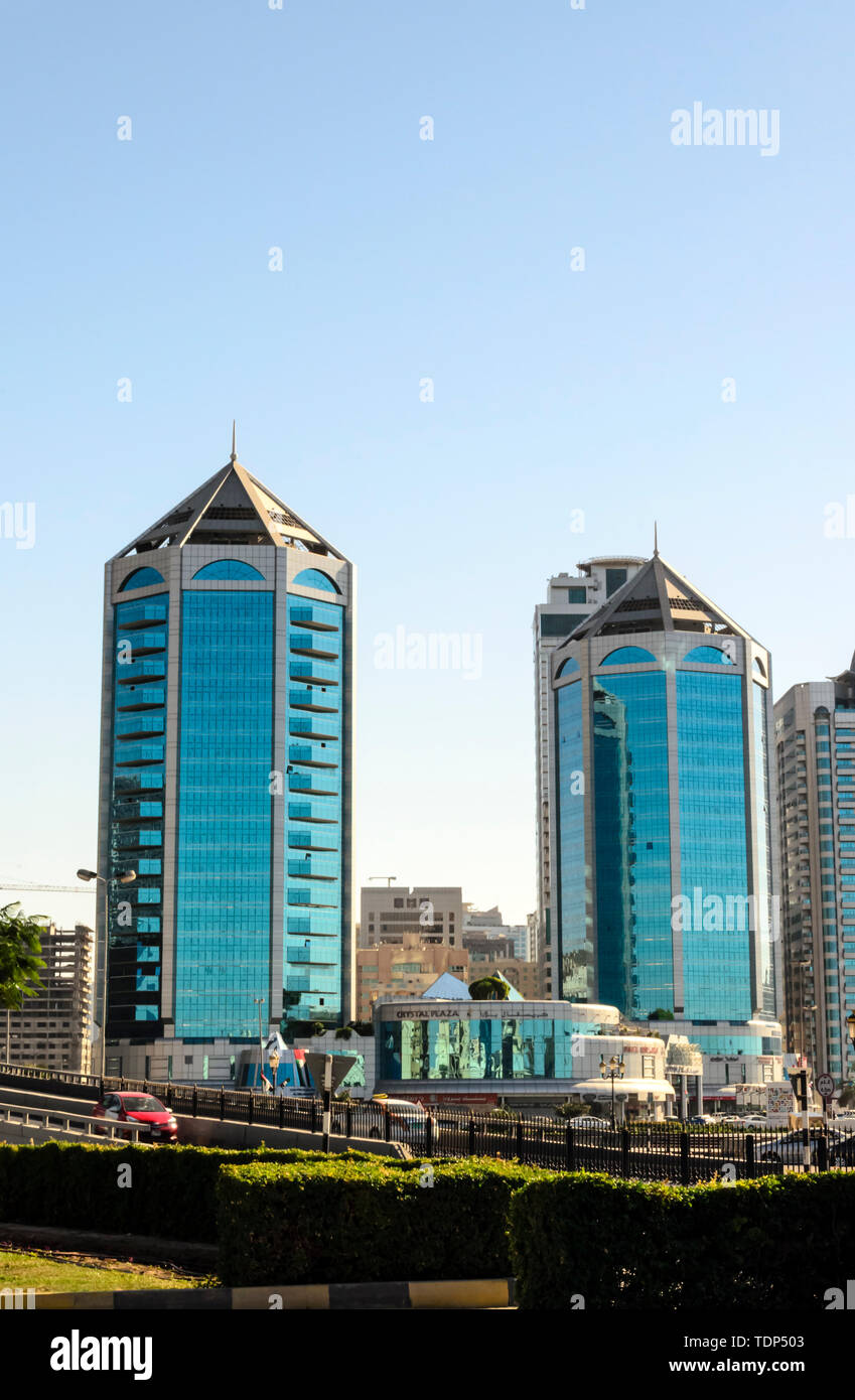 Blick auf Crystal Plaza in Sharjah Vereinigte Arabische Emirate Stockfoto