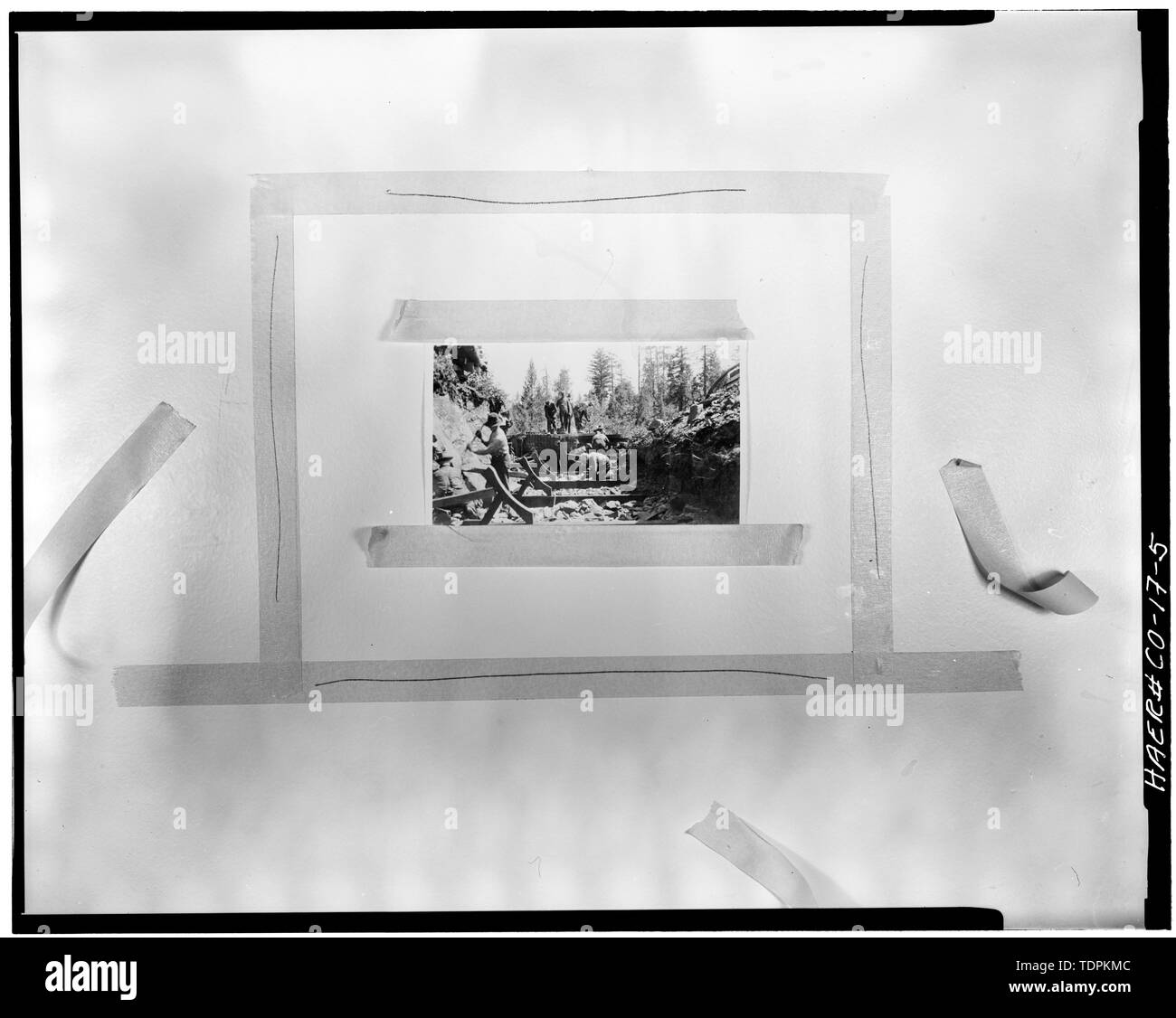 -1927 (2 1-4 X 2 1-4 "negativen) ALLGEMEINE ANSICHT DES WIEDERAUFBAUS, CRADLE-Power Flume Nr. 1, Tacoma, La Plata County, CO Stockfoto