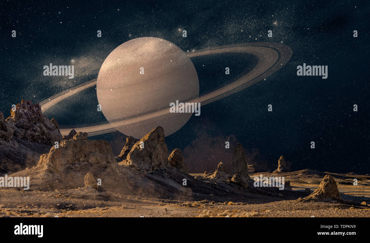 Ansicht des Saturn von der Oberfläche des Mars, ein zusammengesetztes Bild Stockfoto