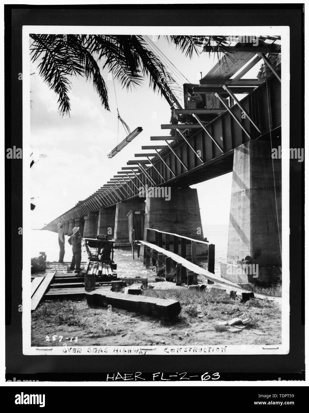 Pigeon Key Bridge, Bau Einzelheiten der Methode für die Anpassung der Bridge in Richtung Autobahn. Okt. 5-6, 1937 (Matlack 287-131). - Seven Mile Bridge, die Verknüpfung von Florida Keys, Marathon, Monroe County, FL Stockfoto