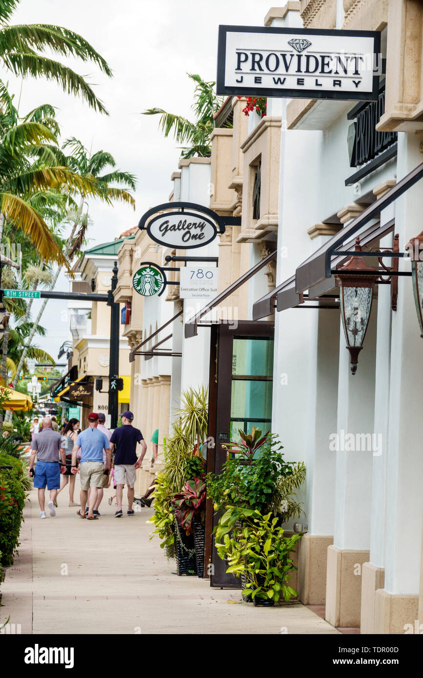 Naples, Florida, 5th Avenue South, Shopping Shopper Shopper Shop Shops Markt Märkte Marktplatz Kauf Verkauf, Einzelhandel Geschäfte Business-Unternehmen Stockfoto