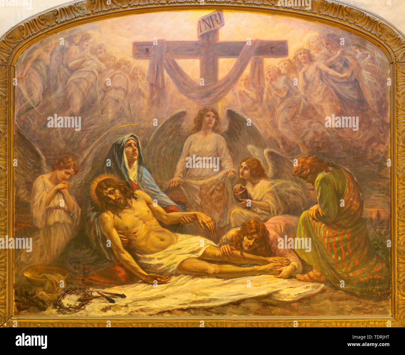 CATANIA, Italien - 7. April 2018: Die Malerei von Deposition des Kreuzes (Pieta) in der Kirche Chiesa San Nicolo von Alessandro Abate (1927). Stockfoto
