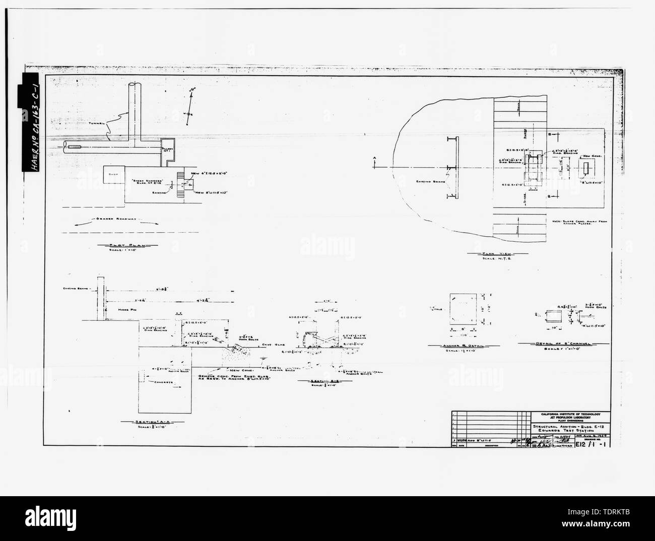 Fotografische Kopie der technischen Zeichnung, die Struktur der Prüfstand 'B' (4215 - E-16), auch als 'Short Röhrchen bekannt." Kalifornien Institut für Technologie, Jet Propulsion Laboratory, strukturellen der Anlagenbau hinaus - Geb.. E-12, Edwards Test Station", Zeichnung Nr. E 12-1-1, 8 August 1957. - Jet Propulsion Laboratory Edwards, Test Stand B, Edwards Air Force Base, Bor, Kern County, CA Stockfoto