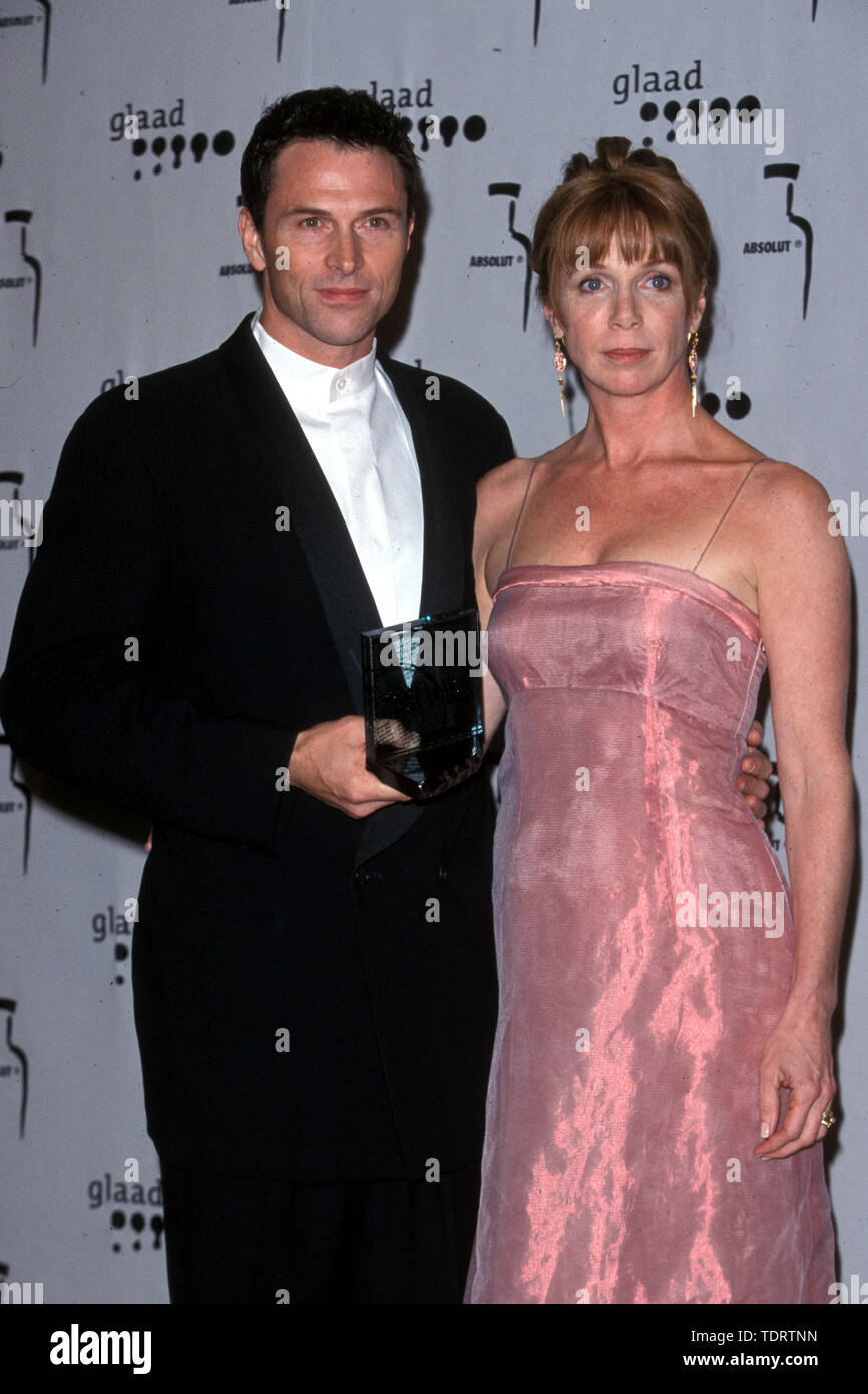 Apr 16, 2000, Los Angeles, CA, USA; Schauspieler TIM DALY @ 2000 GLAAD Awards.. (Bild: Chris Delmas/ZUMA Draht) Stockfoto