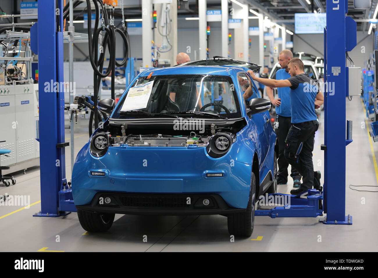 Autohersteller Mit C