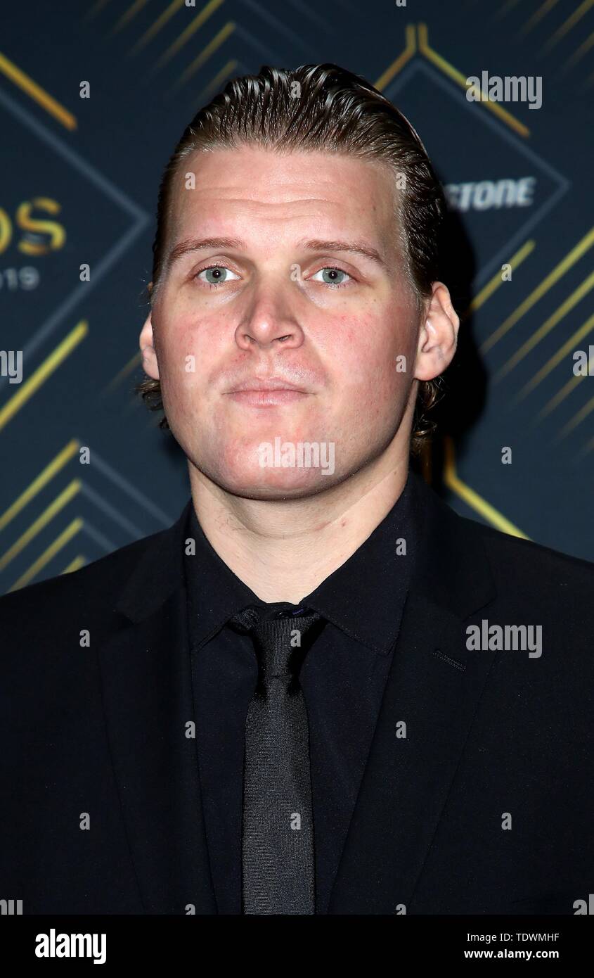 Las Vegas, NV, USA. Juni, 2019 19. Robin Lehner in der Ankunftshalle für 2019 National Hockey League NHL Awards von Bridgestone, Mandalay Bay Events Center, Las Vegas, NV, 19. Juni 2019 vorgestellt. Credit: MORA/Everett Collection/Alamy leben Nachrichten Stockfoto