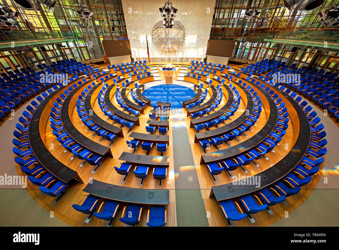 Federal eagle bundestag bonn -Fotos und -Bildmaterial in hoher