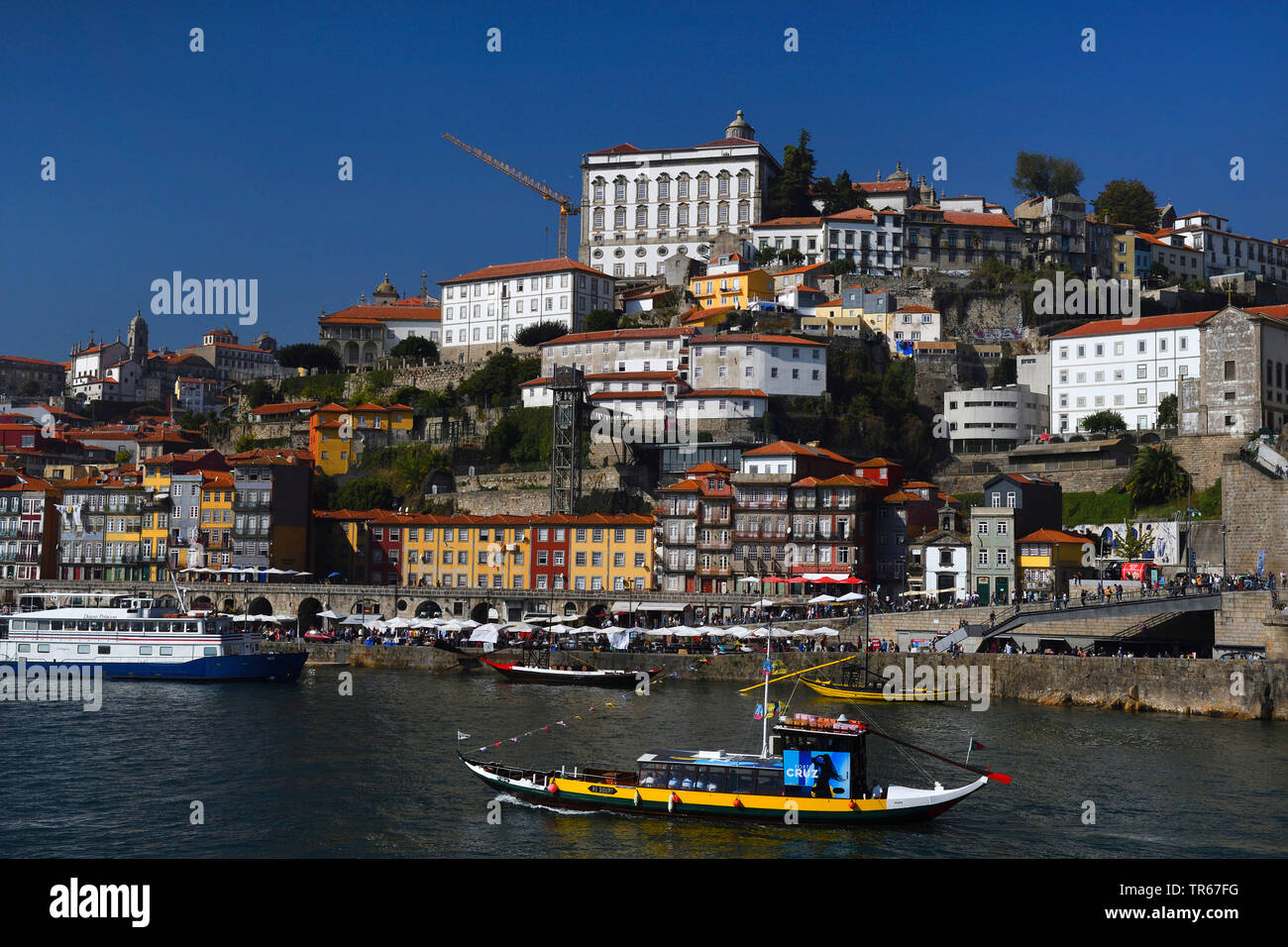 Blick über den Fluss Douro auf Porto, Portugal, Porto Stockfoto