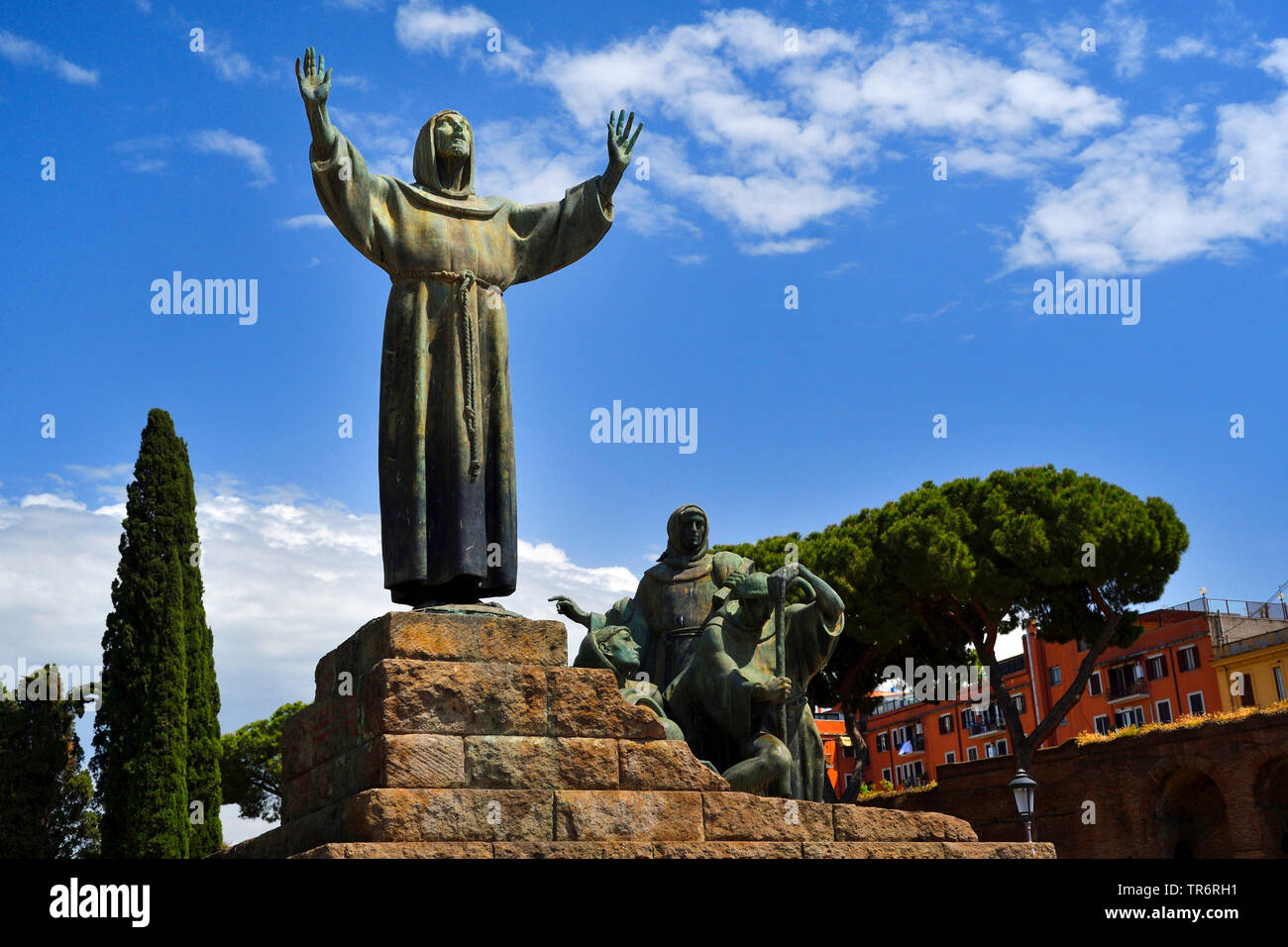 Der heilige Franz von Assisi Statue auf der Piazza di Porta San Giovanni, Italien Stockfoto