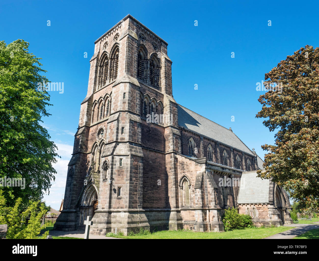 St John St Luke zusammen die Pfarrkirche St. Johannes der Evangelist bei Bilton Harrogate, North Yorkshire England Stockfoto