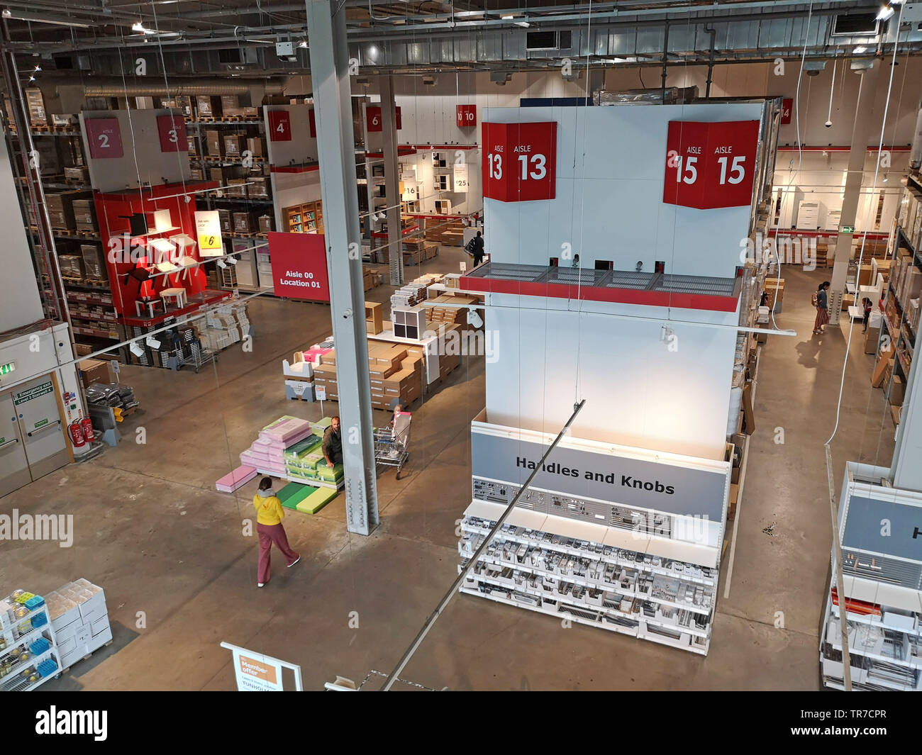 Self Service-/Check-out-Bereich bei Ikea in Coventry, Großbritannien, am 29. Mai 2019. Stockfoto