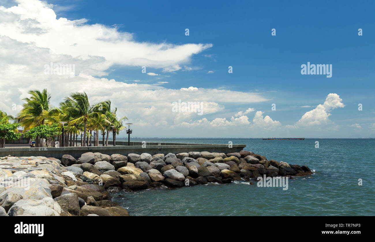 Die Bucht von Manila am Meer Pier View Stockfoto