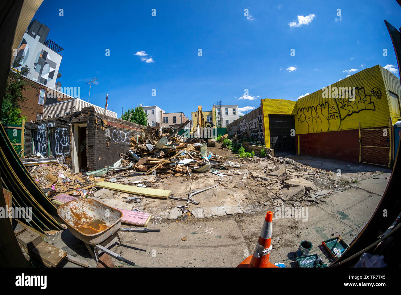 Abbruchbaustelle in Astoria in Queens in New York am Montag, den 27. Mai 2019. (© Richard B. Levine) Stockfoto