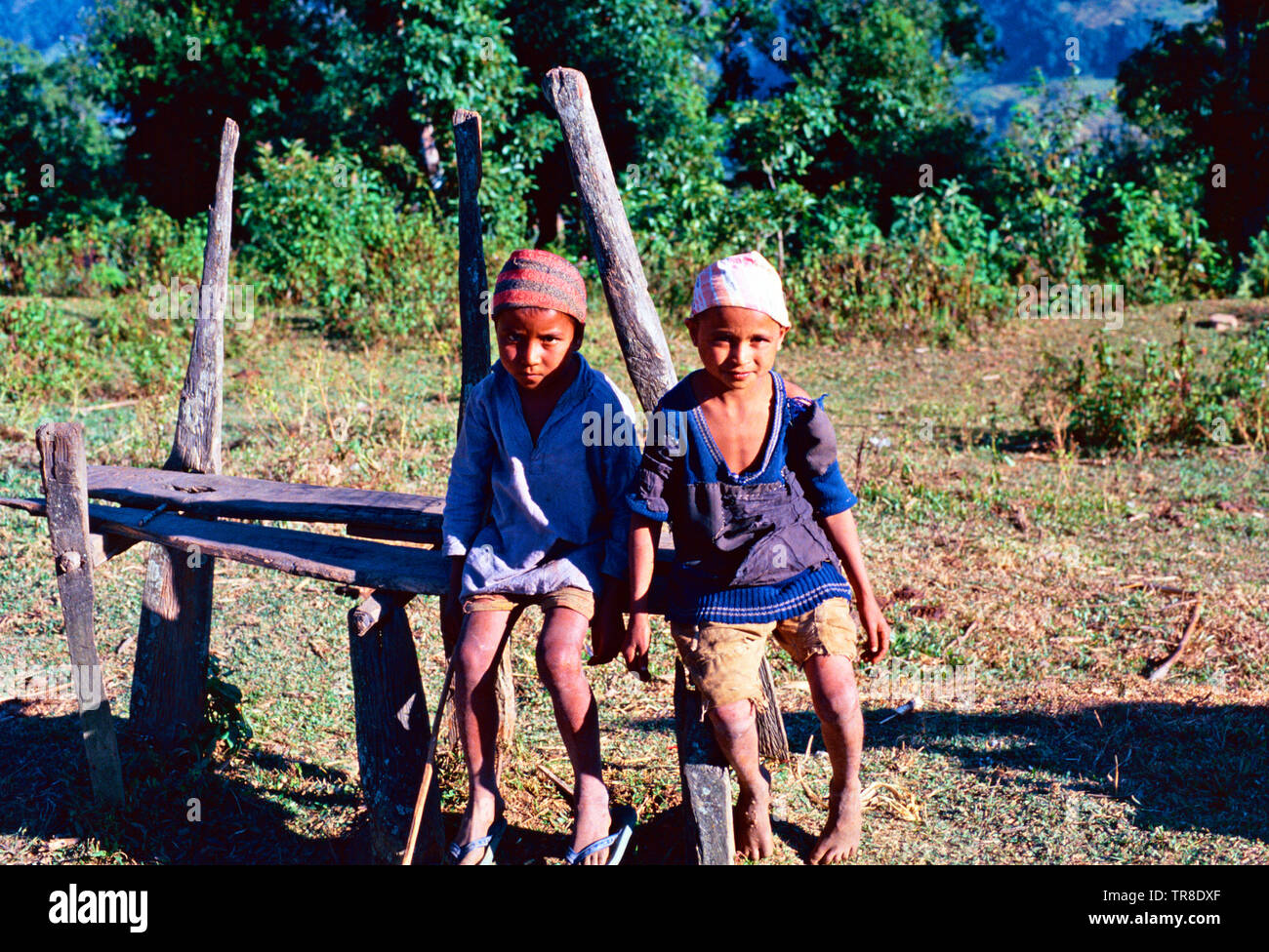 Zwei Limbu Jungen, Chainpur, im östlichen Nepal Stockfoto